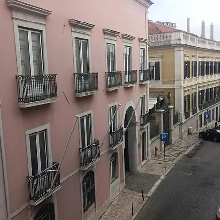 3 By Avenida Da Liberdade Лиссабон